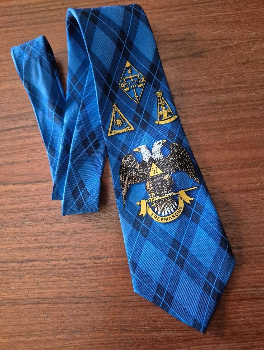 Silk Freemasons Blue Plaid Men's Tie with Emblem